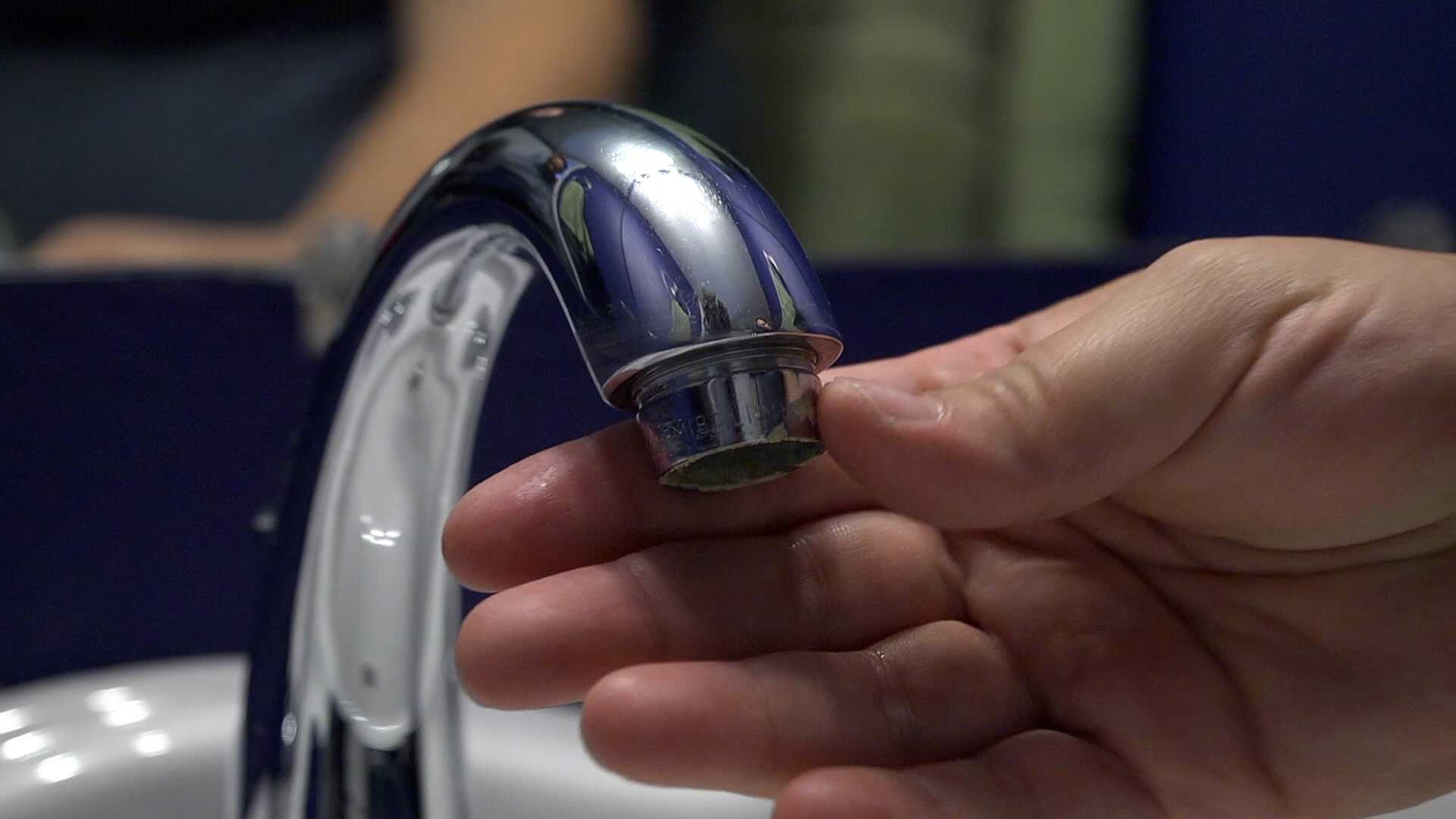 7 Benefits of Cleaning and Updating Faucet Aerator