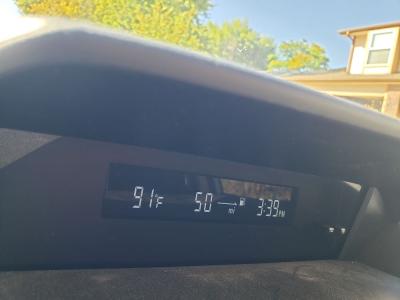 Temperature recording on a car's dash